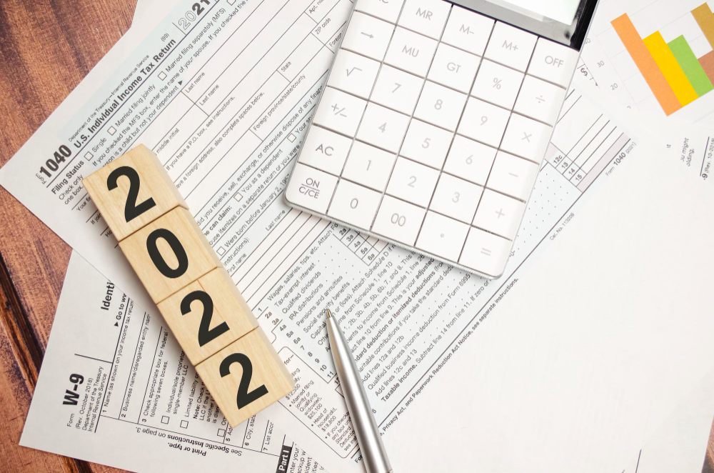 Smart Year-End Tax Planning Strategies for Small Businesses | Elite Accounting & Tax Inc